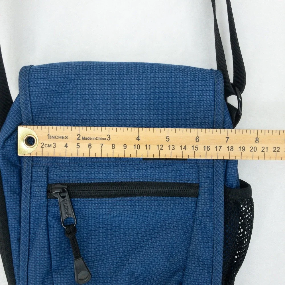 LL Bean Messenger Bag Unisex Small Blue Nylon Crossbody Travel Organizer